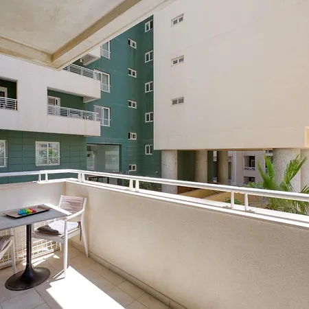 Stylish 1 Bedroom With Balcony Cambridge